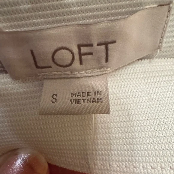 💞LOFT Bold Pink Maxi Skirt 💞 - Picture 6 of 7